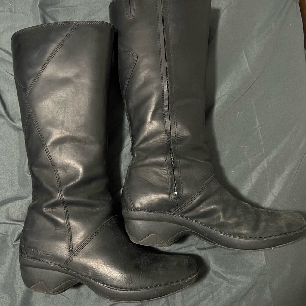 Merrell Emma Tall leather boots. Wide calf. Black 
Size 10
Perfect condition
